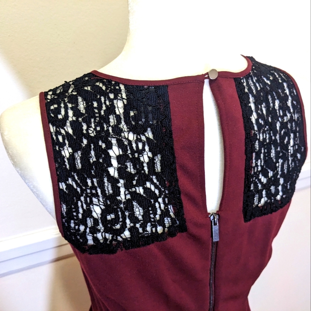 Beautiful Burgundy Dress with Black Lace Detail, size L